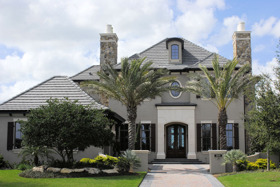 Executive home in country club located in Florida